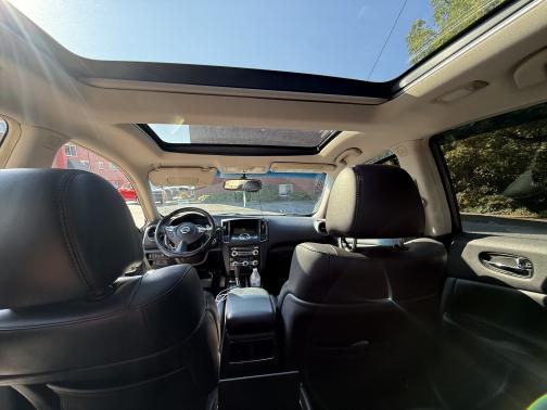 2012 Nissan Maxima SV