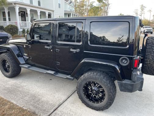 2013 Jeep Wrangler Unlimited Sahara