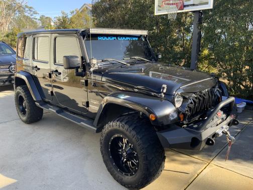 2013 Jeep Wrangler Unlimited Sahara