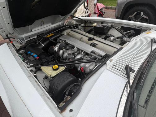 White 1996 Jaguar XJS Cabriolet