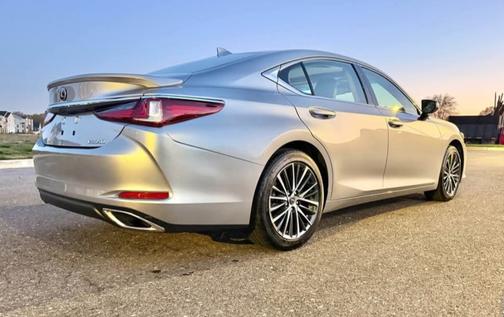 Silver 2025 Lexus ES 350 Base