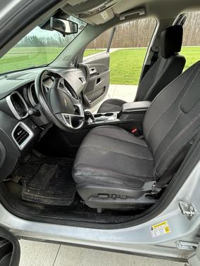 Silver 2015 Chevrolet Equinox 1LT