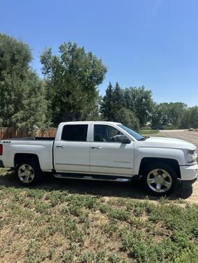 White 2017 Chevrolet Silverado 1500 2LZ