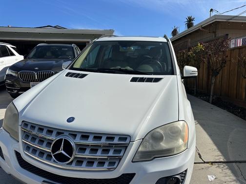 2010 Mercedes-Benz M-Class ML 350 4MATIC