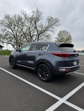 Blue 2019 Kia Sportage EX