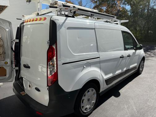 White 2016 Ford Transit Connect XL