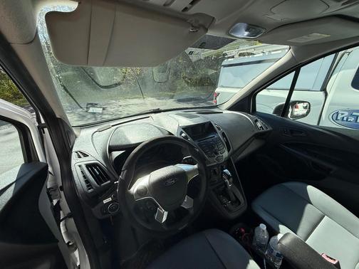 White 2016 Ford Transit Connect XL