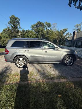 Silver 2012 Mercedes-Benz GL-Class GL 450 4MATIC