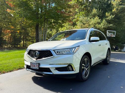 White 2017 Acura MDX 3.5L w/Advance Package