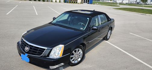 2010 Cadillac DTS Premium Collection