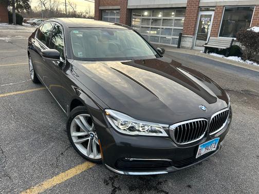2016 BMW 750 i xDrive
