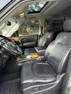 2013 INFINITI QX56 Base