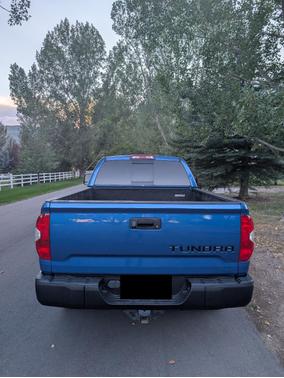 Blue 2018 Toyota Tundra SR5