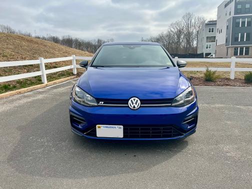 2019 Volkswagen Golf R 4-Door w/DCC & Navigation
