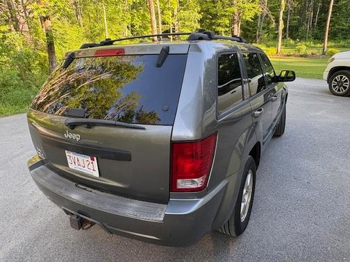 Gray 2008 Jeep Grand Cherokee Laredo