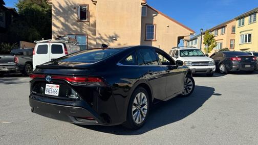 Black 2021 Toyota Mirai XLE