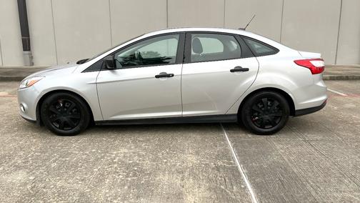 Silver 2014 Ford Focus S