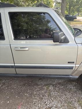 2008 Jeep Commander Sport
