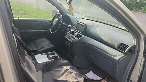 Silver 2006 Honda Odyssey Touring