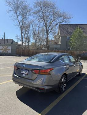 Gray 2022 Nissan Altima 2.5 SV