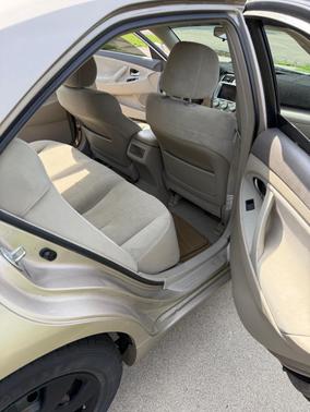 Beige 2009 Toyota Camry CE