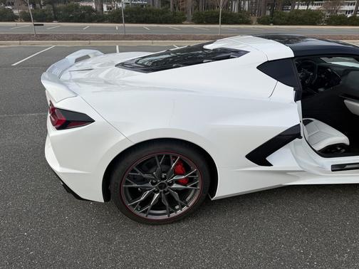 2023 Chevrolet Corvette Stingray w/3LT