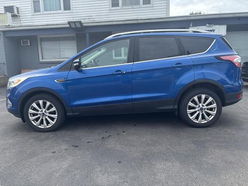 Blue 2017 Ford Escape Titanium