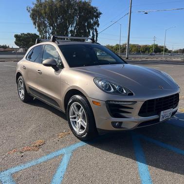 2017 Porsche Macan Base