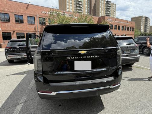 Black 2025 Chevrolet Suburban LT