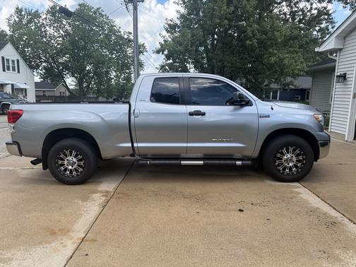 2012 Toyota Tundra Grade