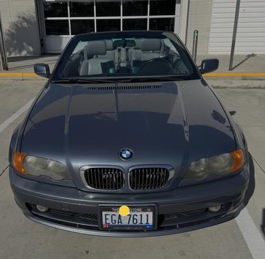 Blue 2001 BMW 325 Ci