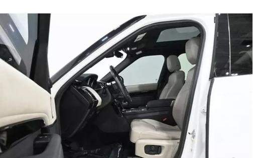 2020 Land Rover Discovery SE