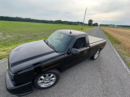 Black 2006 Chevrolet Silverado 1500 LT