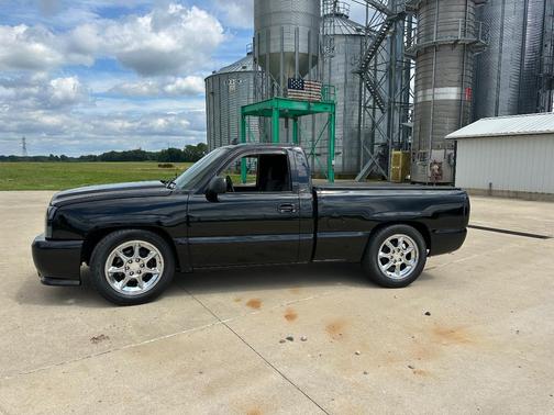 Black 2006 Chevrolet Silverado 1500 LT