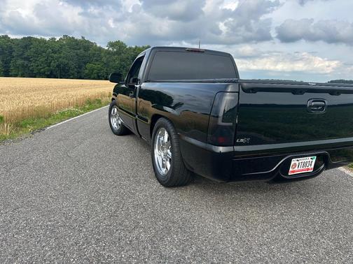 Black 2006 Chevrolet Silverado 1500 LT