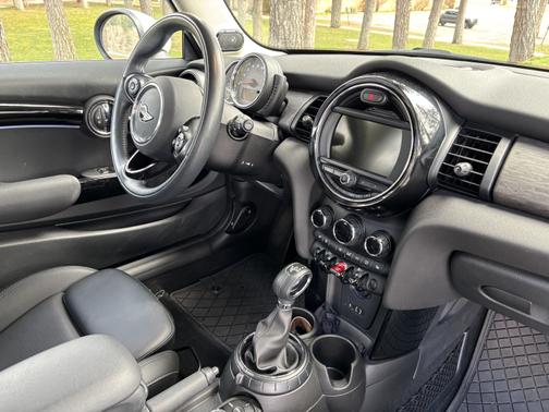 2017 MINI Hardtop Cooper S