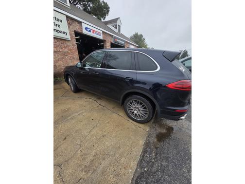 2016 Porsche Cayenne Cayenne S