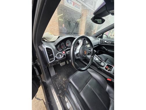 2016 Porsche Cayenne Cayenne S