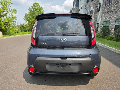 Blue 2015 Kia Soul +