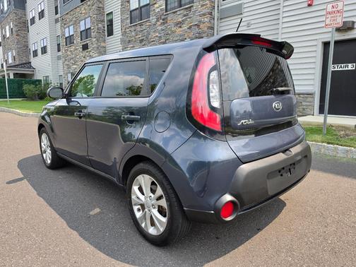Blue 2015 Kia Soul +