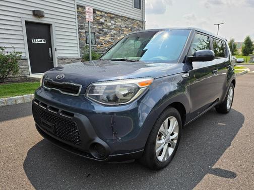 Blue 2015 Kia Soul +