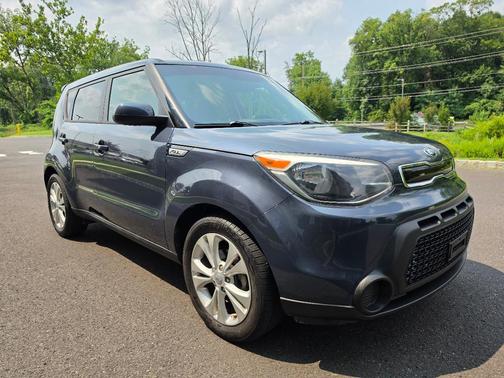Blue 2015 Kia Soul +