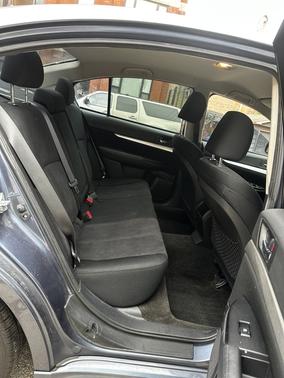 2013 Subaru Legacy 2.5i Premium