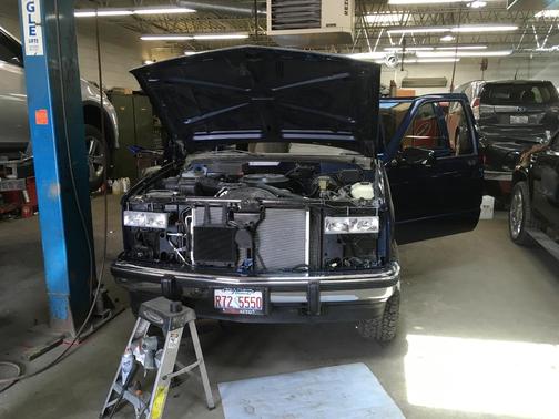 Blue 1994 Chevrolet Suburban 1500