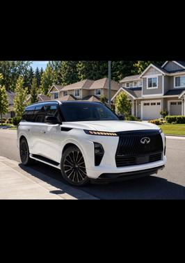 White 2025 INFINITI QX80 AUTOGRAPH