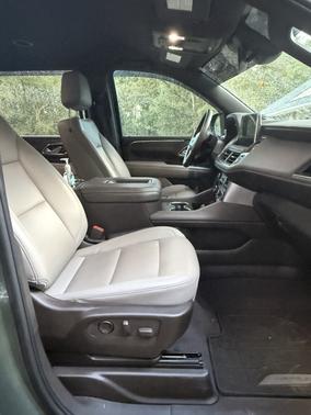 Silver 2023 Chevrolet Suburban LT