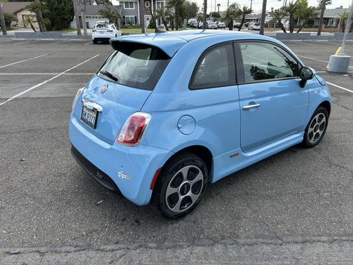 2016 FIAT 500e Battery Electric