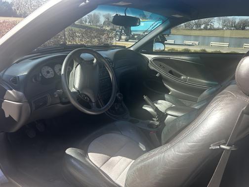 2001 Ford Mustang SVT Cobra