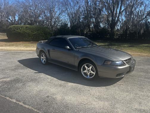 2001 Ford Mustang SVT Cobra