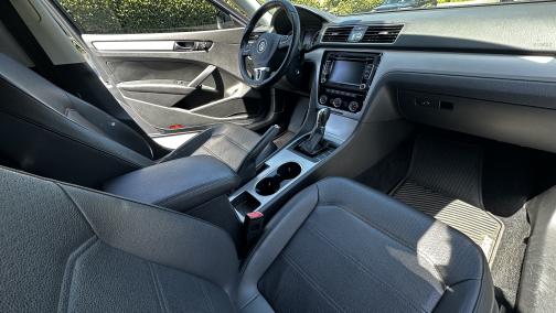 2013 Volkswagen Passat 2.5 SE